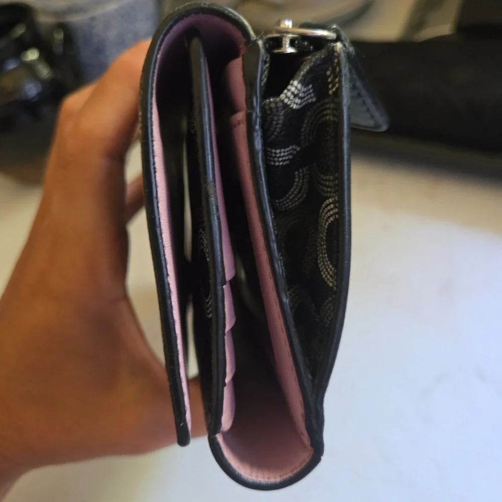 Coach Signature Black Gray Lilac Interior Checkbook Wallet Madison Dot OP Art